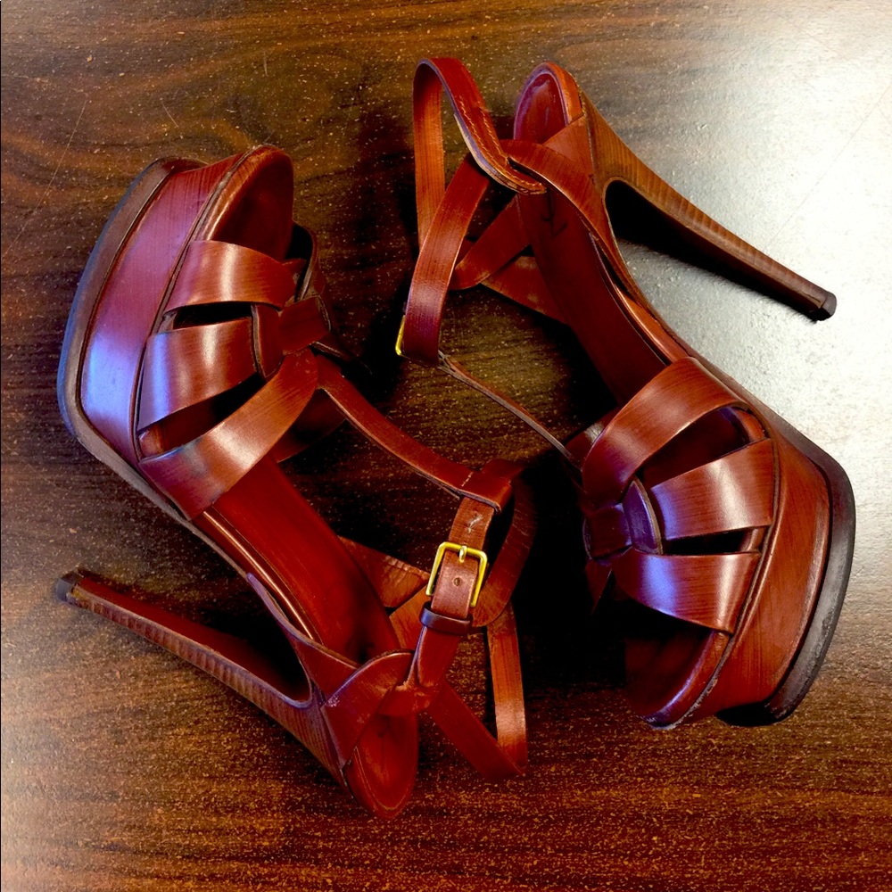 Yves Saint Laurent brown leather heels (7)